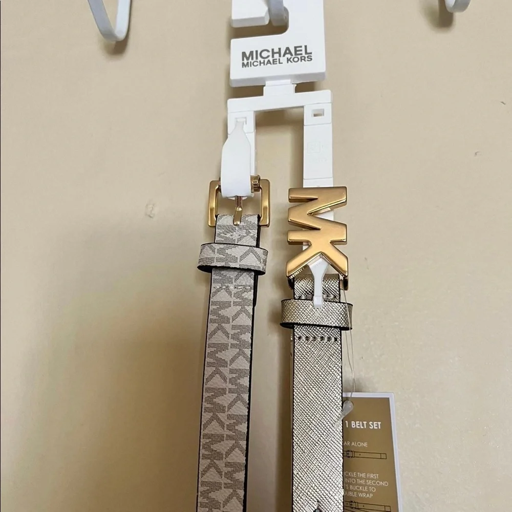 Michael Kors belt , 2 for 1 belt set - Picture 5 of 6